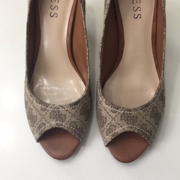 Guess Printed Beige Brown Heels Size 6 - Picture 2 of 10